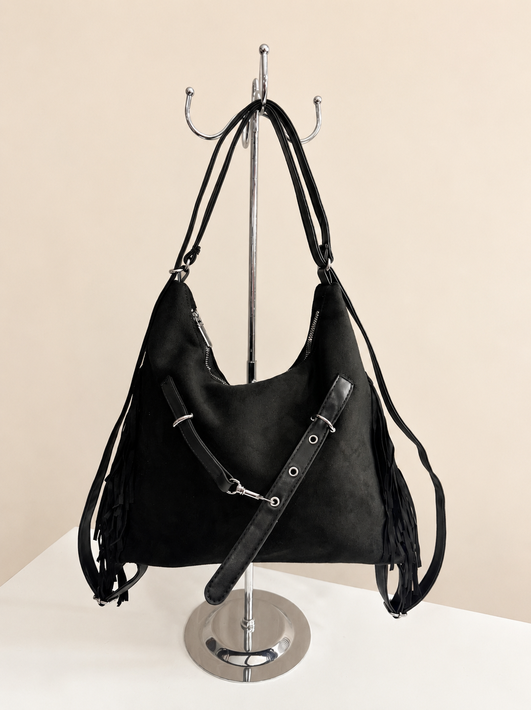 Bolso Flecos Negro