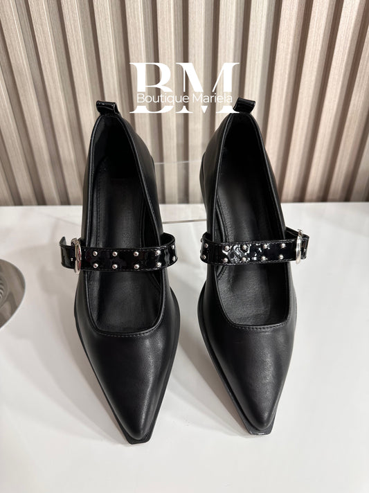 Zapatos punta negro