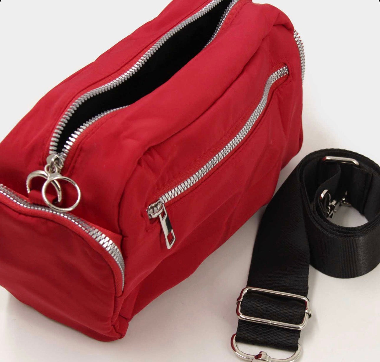 Cartera Red