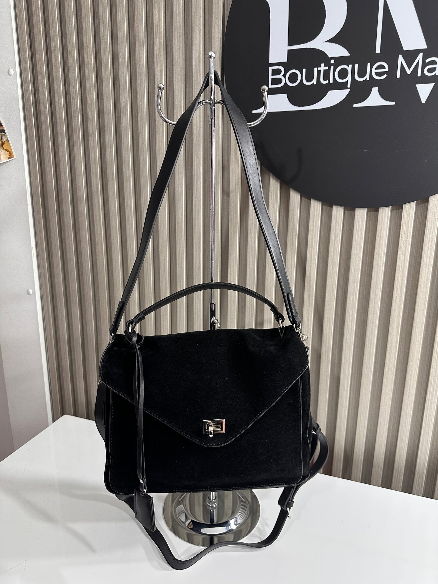 Bolso Agamuzado Negro
