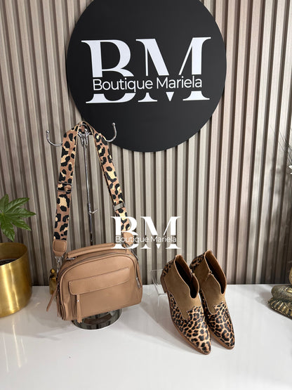 Cartera Camel print