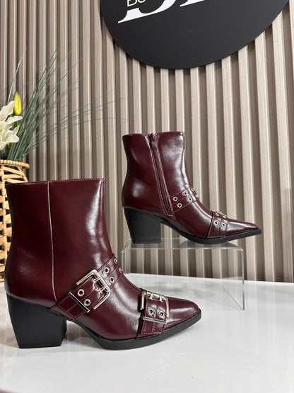 Botín burdeo hebilla