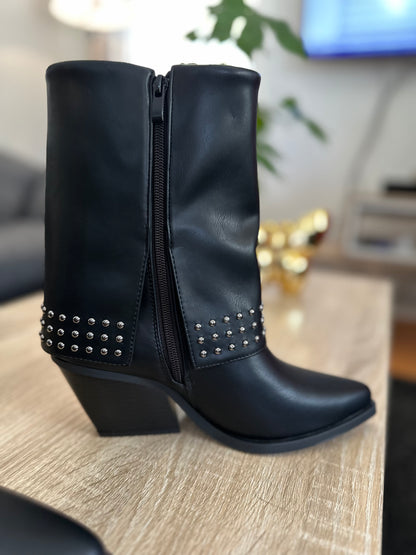 Botas Tachas Negro Eco cuero