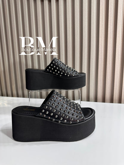 Sandalias Plataforma Tachas Negro